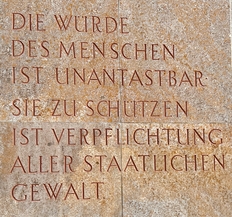 Schriftzug Art. 1